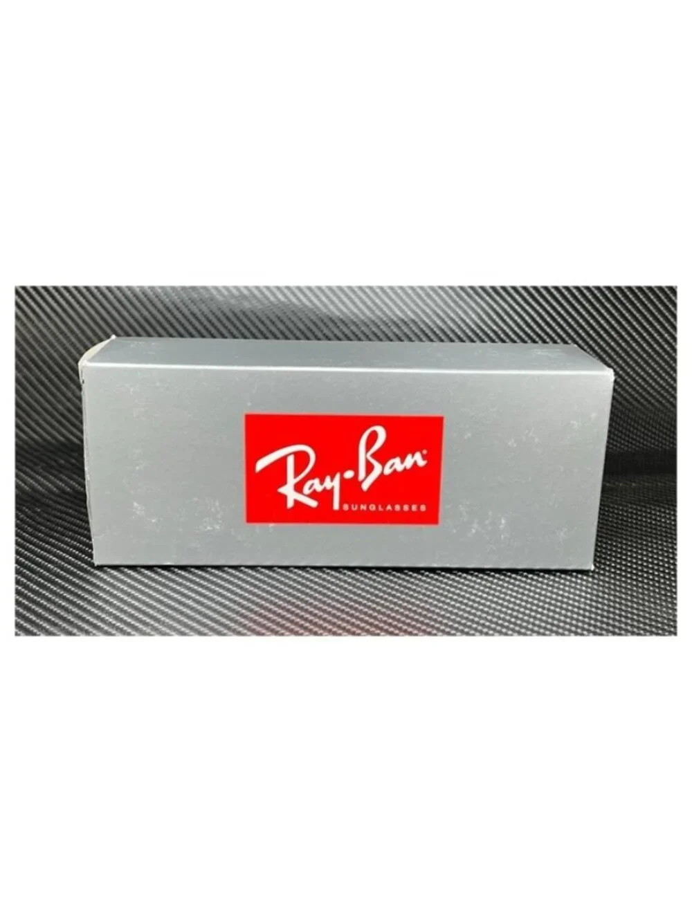 Ray-Ban new tags